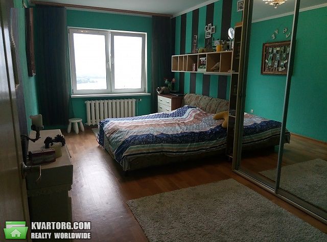 Sell 3-room apartment. Киев,  Урловская — photo 1