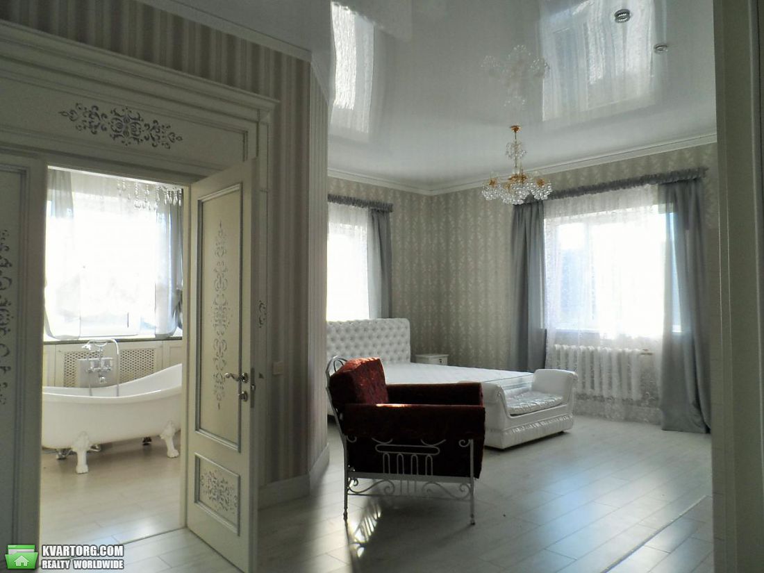 Rent out house. Киев, Старообуховская — photo 6