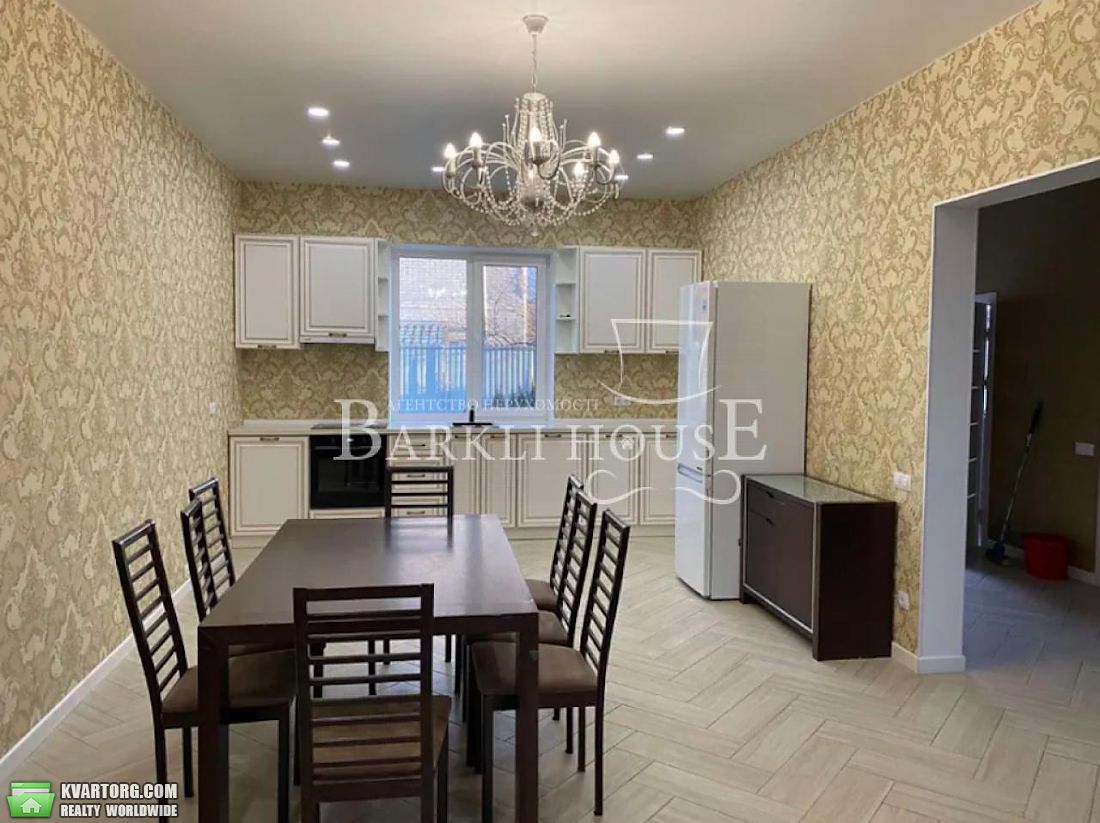 Rent out house. Киев,  Богатырская — photo 1