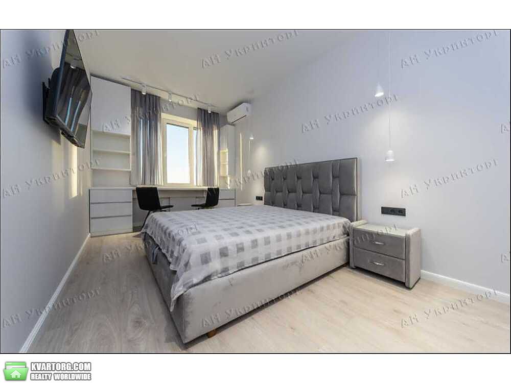 Rent out 2-room apartment. Киев,  Никольско-Слободская — photo 9