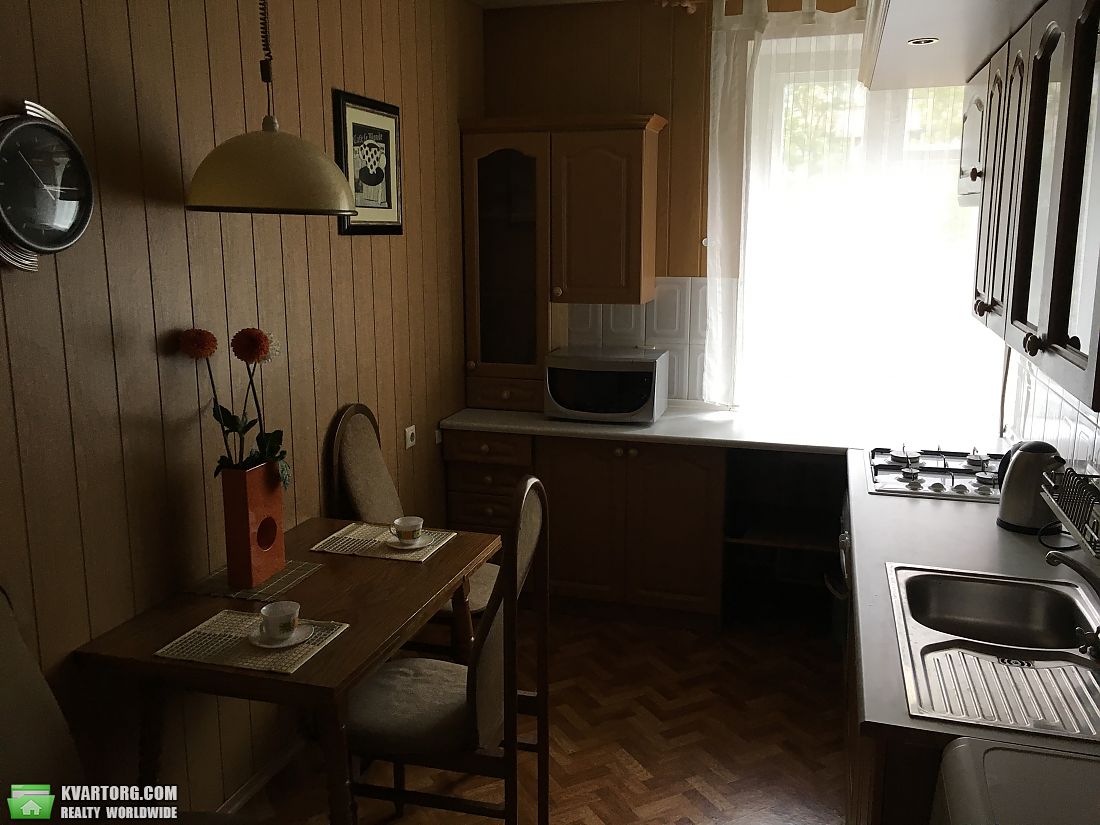 Rent out 1-room apartment. Киев,  Предславинская — photo 6