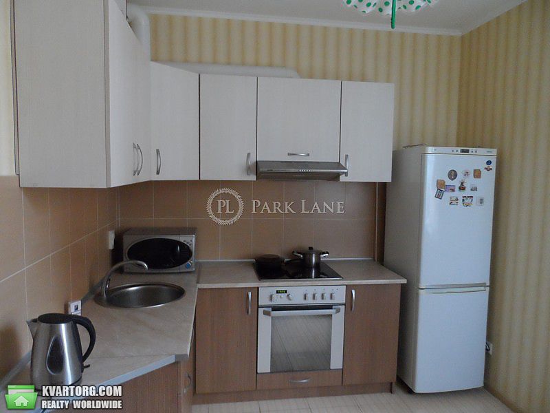 Rent out 1-room apartment. Киев,  Ломоносова — photo 2
