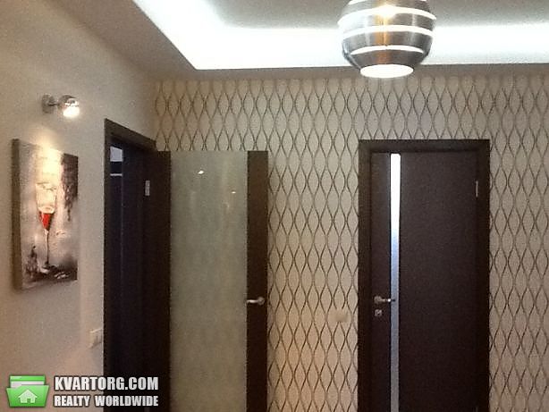 Rent out 3-room apartment. Киев, лобановского — photo 8