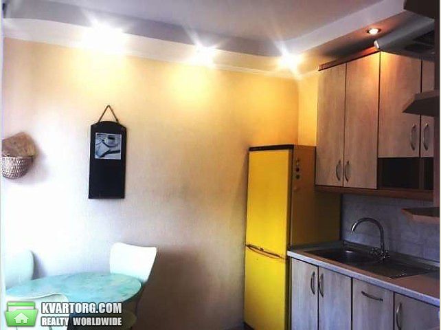 Rent out 1-room apartment. Киев,  Тургеневская — photo 2