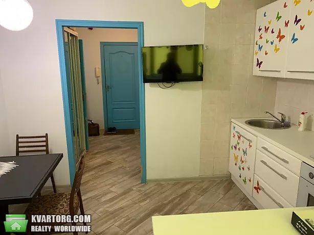 Sell 2-room apartment. Киев,  Булгакова — photo 2