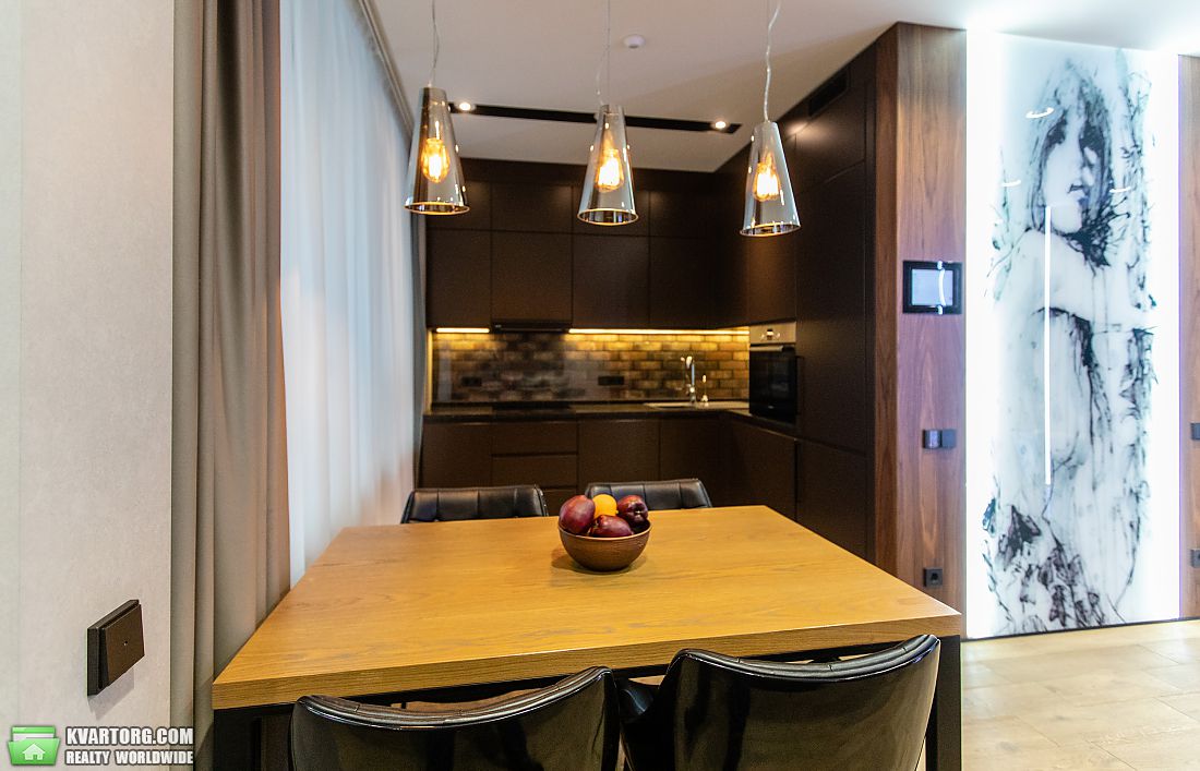 Rent out 3-room apartment. Киев, Деловая — photo 4