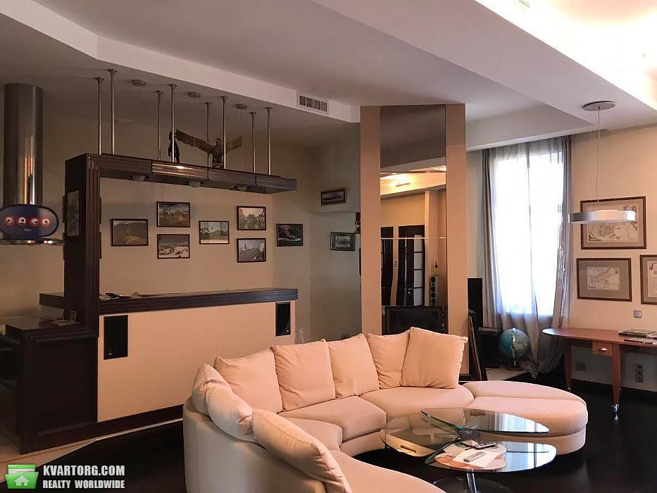 Rent out 4-room apartment. Киев,  Городецкого — photo 2