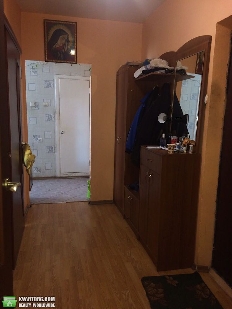 Sell 2-room apartment. Киев,  Чернобыльская — photo 2