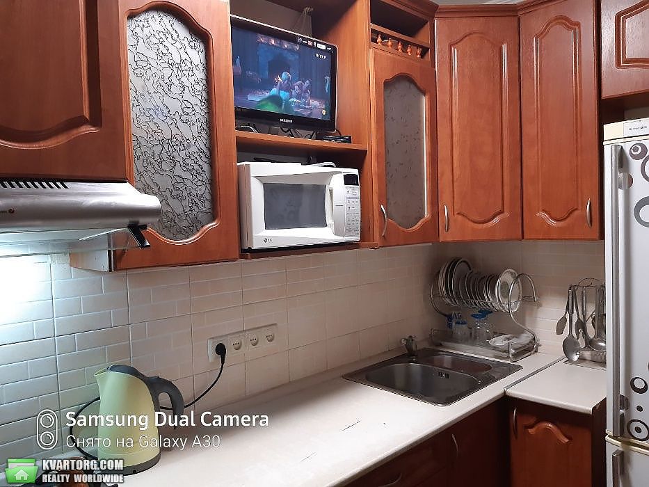 Sell 2-room apartment. Киев,  Феодосийская — photo 1