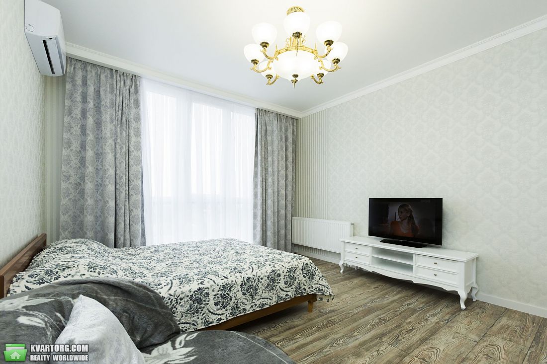 Rent out 2-room apartment. Киев, Никольско-Слободская — photo 1