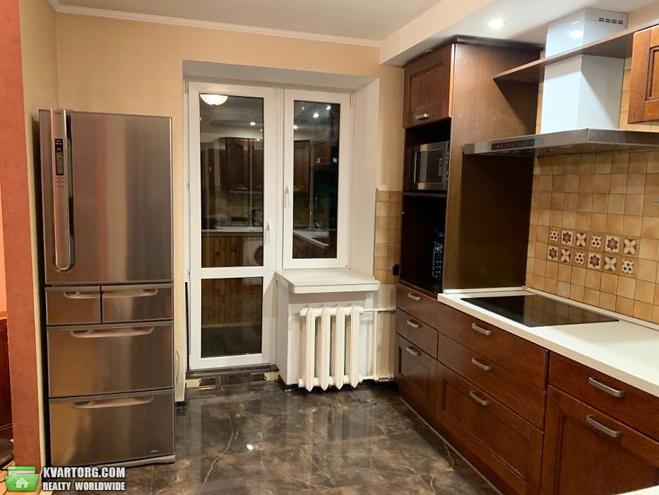 Sell 3-room apartment. Киев,  Панельная — photo 2