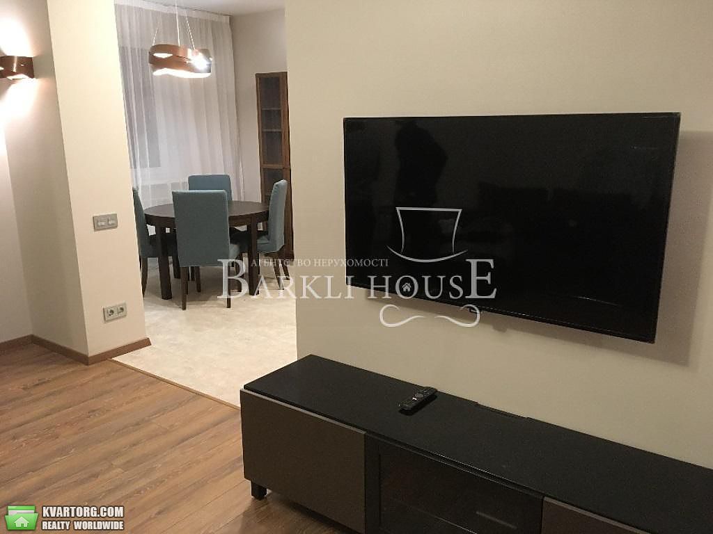Rent out 4-room apartment. Киев,  Курбаса — photo 4