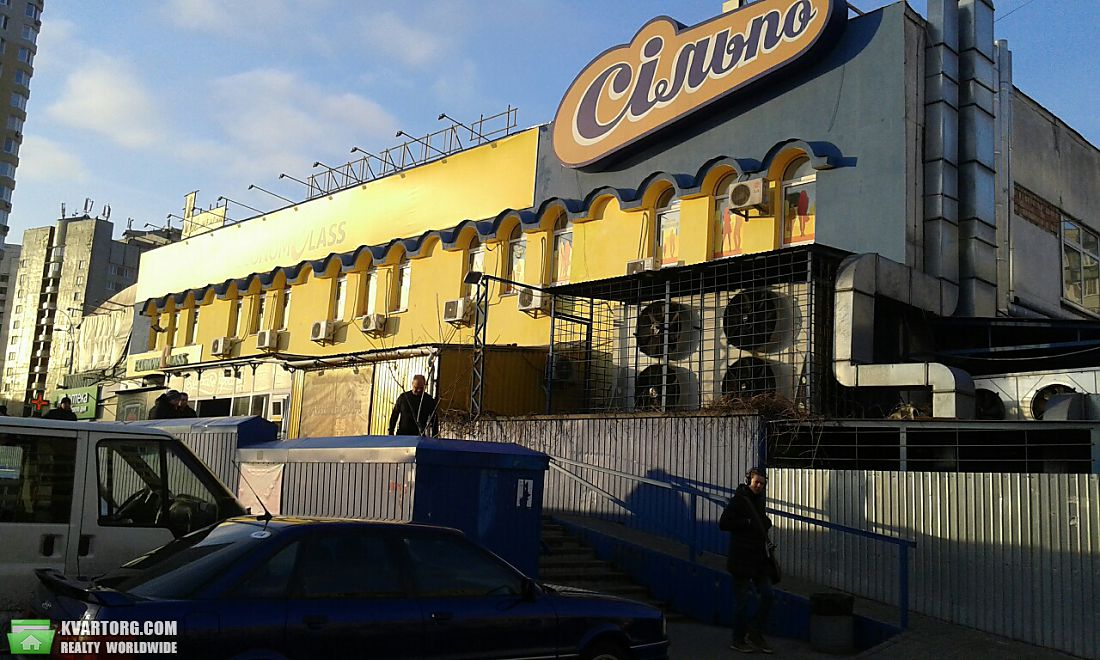 Rent out shop. Киев,  Малиновского — photo 4