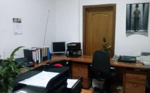 Rent out office. Киев, Горького — photo 1