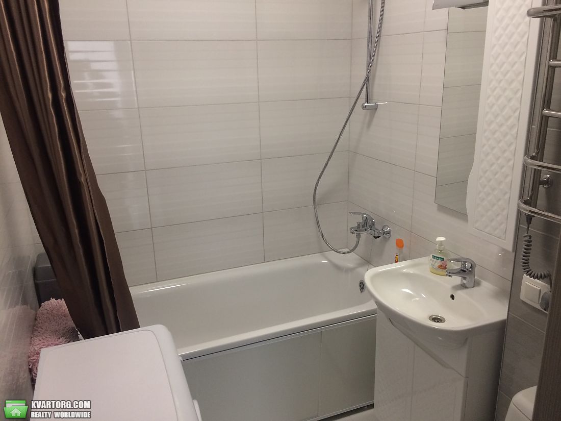 Rent out 1-room apartment. Киев,  Вильямса — photo 7