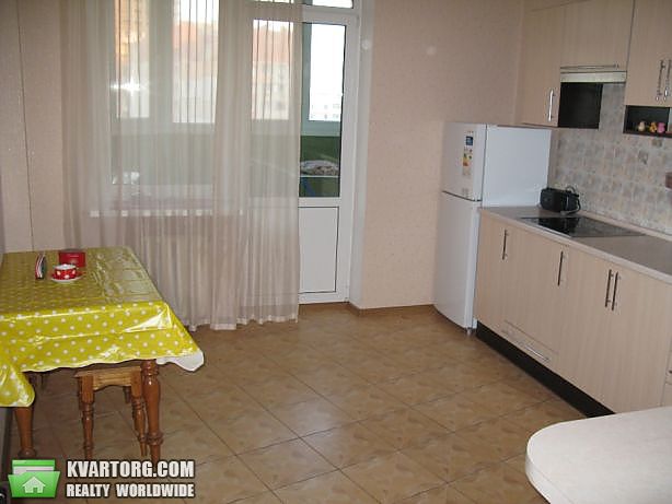 Rent out 1-room apartment. Киев,  Пчелки — photo 5