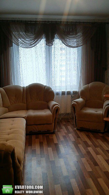 Rent out 1-room apartment. Киев, Чавдар — photo 2