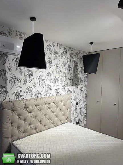 Sell 2-room apartment. Киев, Урловская — photo 3