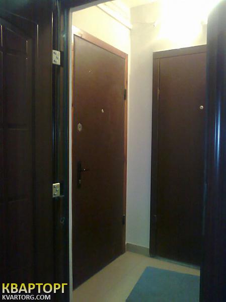 Rent out 1-room apartment. Киев, Декабристов — photo 5