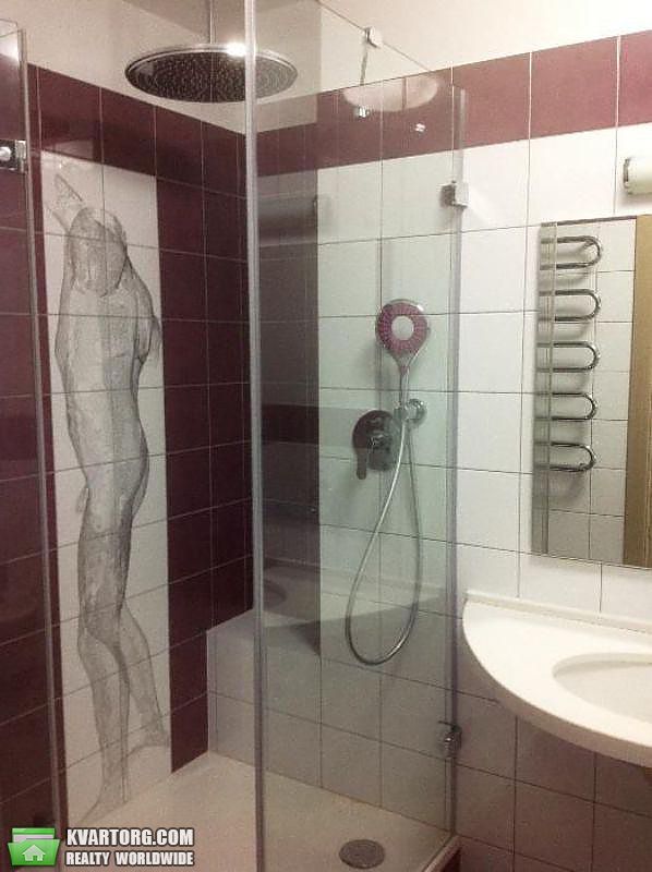 Rent out 3-room apartment. Киев, Деловая — photo 9