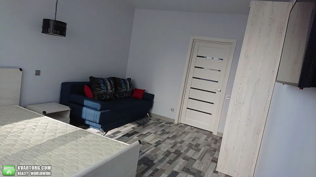Rent out 1-room apartment. Киев, Данченко — photo 2