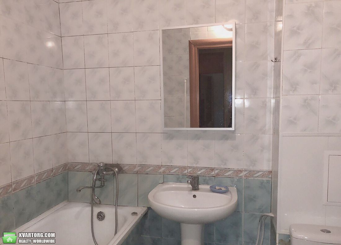 Sell 2-room apartment. Киев,  Бажова — photo 4