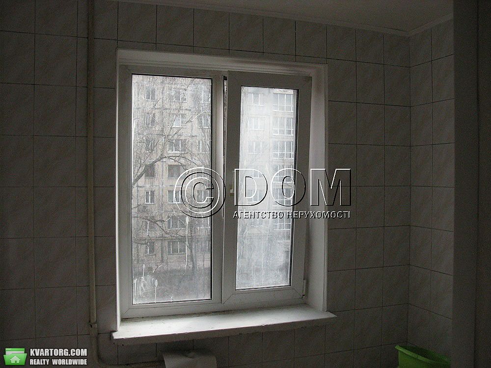 Sell 2-room apartment. Киев,  Зодчих — photo 7