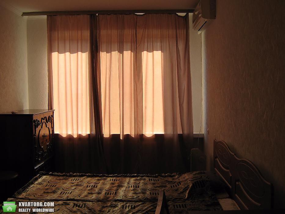 Rent out 4-room apartment. Киев,  Старонаводницкая — photo 3