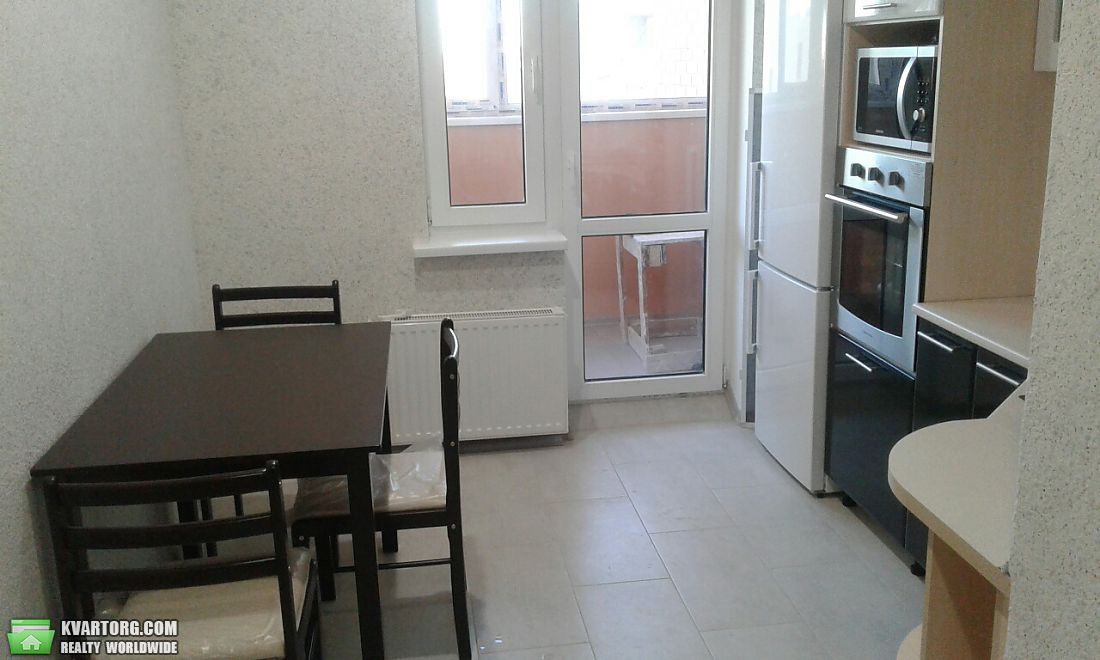 Rent out 1-room apartment. Одесса, Дюковская — photo 1