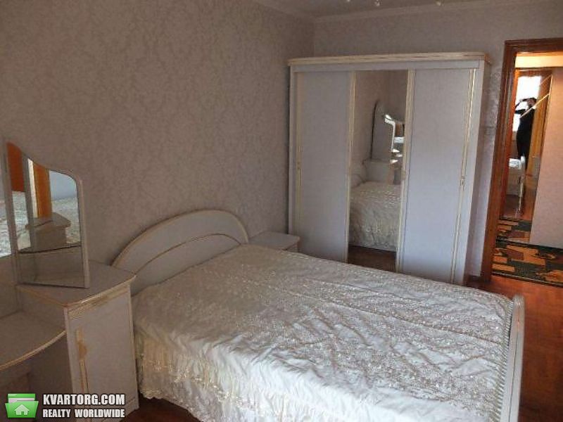 Sell 3-room apartment. Киев,  Победы пр — photo 1