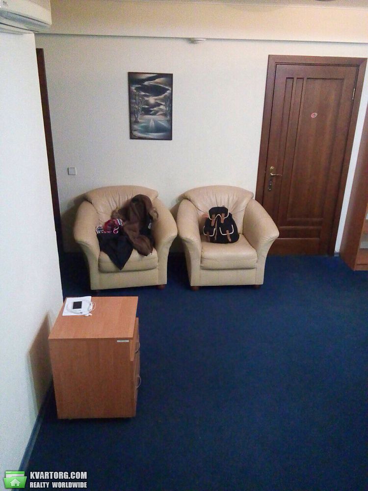 Rent out office. Киев, ул. Киквидзе — photo 1
