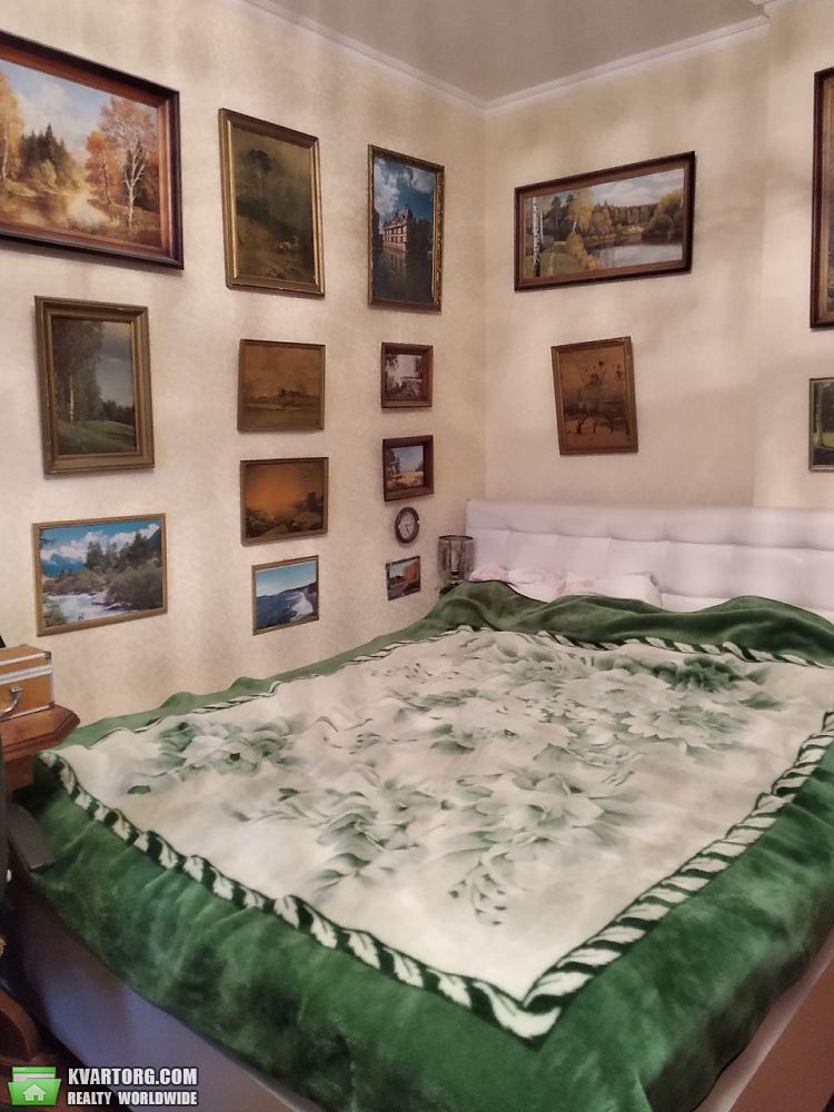 Sell 3-room apartment. Киев, Поправки — photo 4