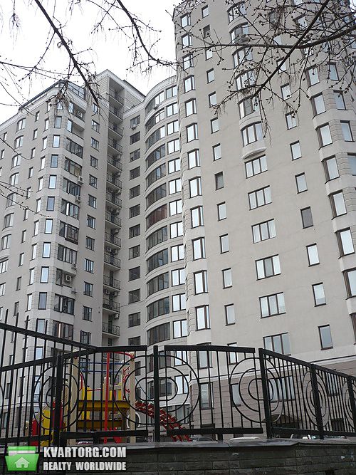 Sell 4-room apartment. Киев,  Молдавская — photo 1