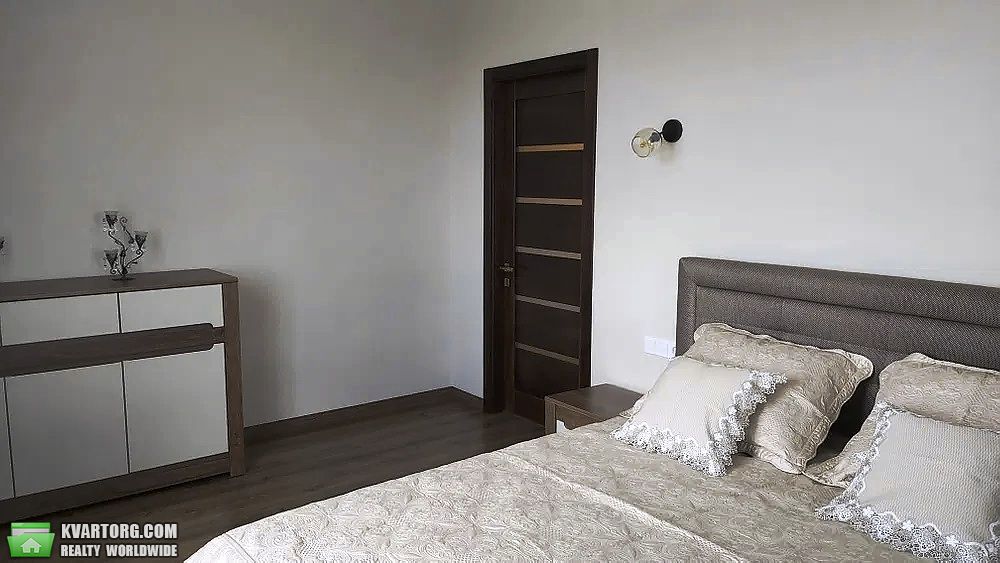 Rent out 2-room apartment. Львов, Залізнична — photo 10