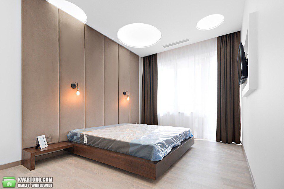 Rent out 2-room apartment. Киев,  Димитрова — photo 2