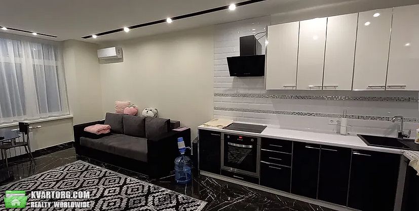 Rent out 2-room apartment. Киев, Липковского — photo 10