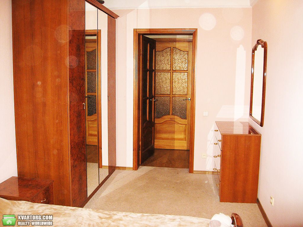 Sell 3-room apartment. Донецк,  Университетская — photo 4