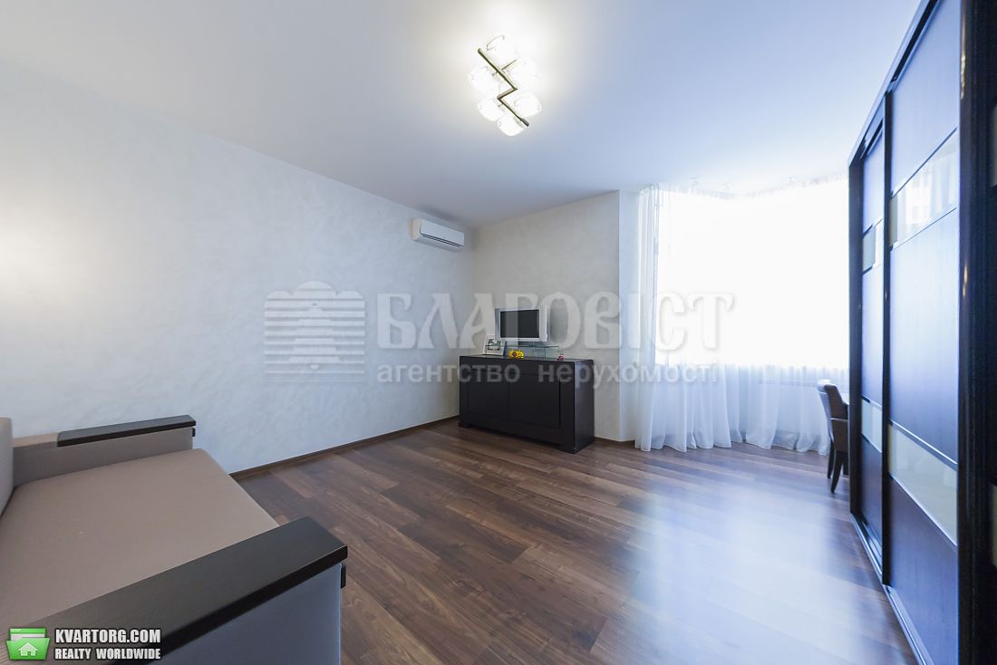 Rent out 5-room apartment. Киев,  Коперника — photo 5