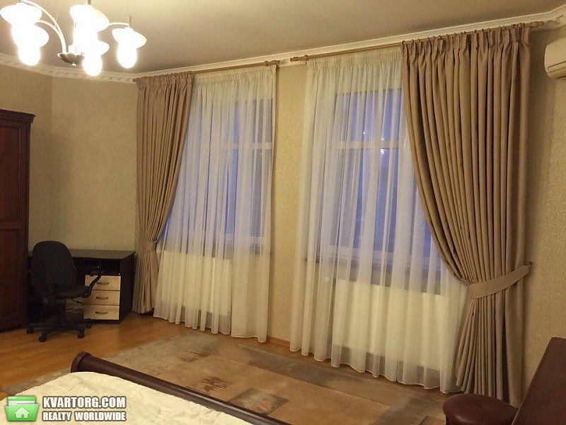 Rent out 4-room apartment. Киев,  Щорса — photo 7