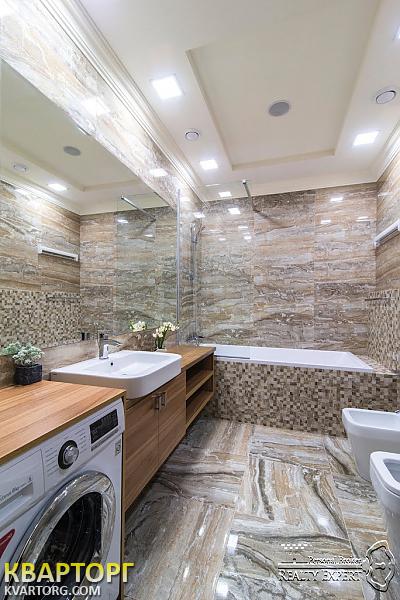 Sell 2-room apartment. Киев,  Драгомирова — photo 8