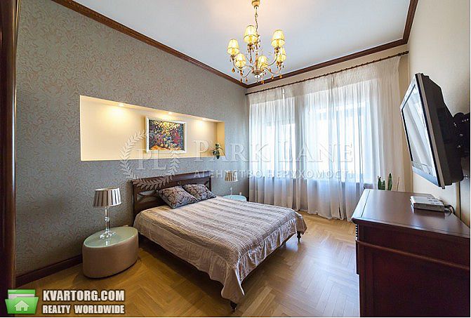 Sell 4-room apartment. Киев,  Большая Житомирская — photo 7