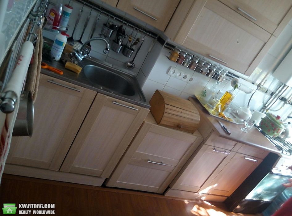 Sell 3-room apartment. Днепропетровск, Чумаки — photo 2