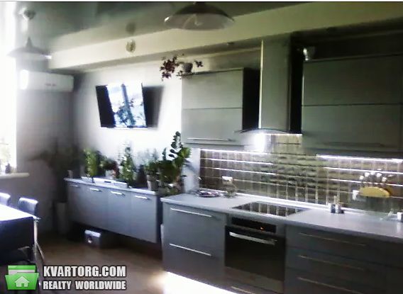 Sell 2-room apartment. Киев,  Саперно-Слободская — photo 1