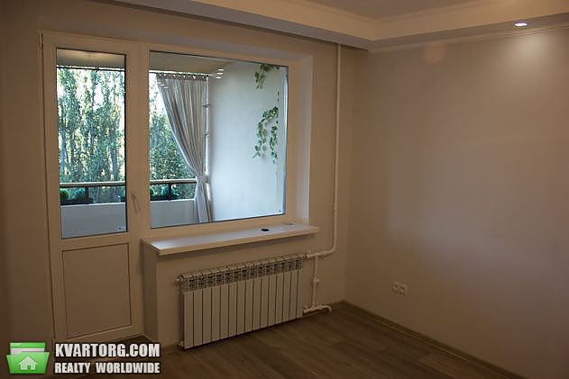 Sell 3-room apartment. Днепропетровск, Набережная Победы — photo 4