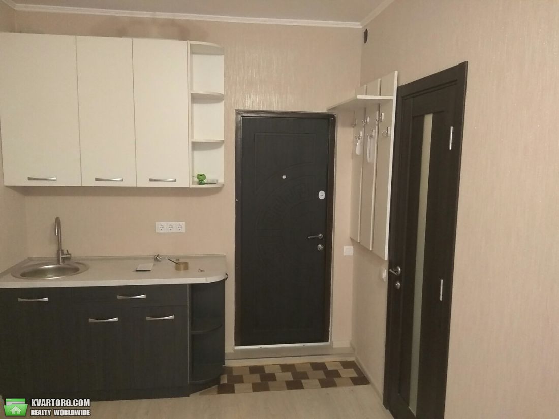 Rent out 1-room apartment. Киев,  Драгоманова — photo 3