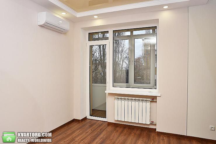 Sell 2-room apartment. Киев, Уманская — photo 7