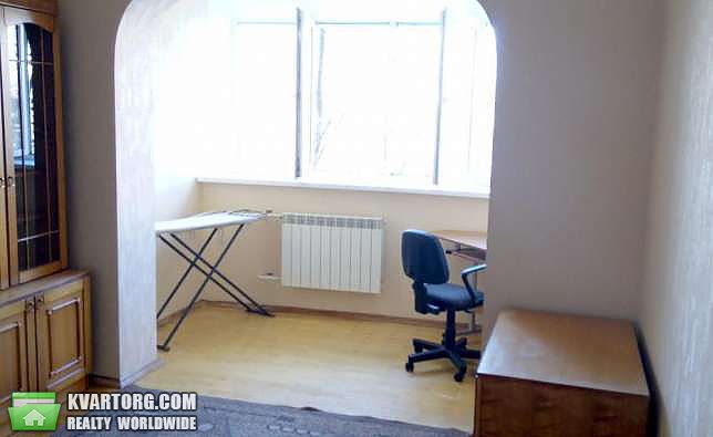 Rent out 2-room apartment. Киев,  Здолбуновская — photo 7