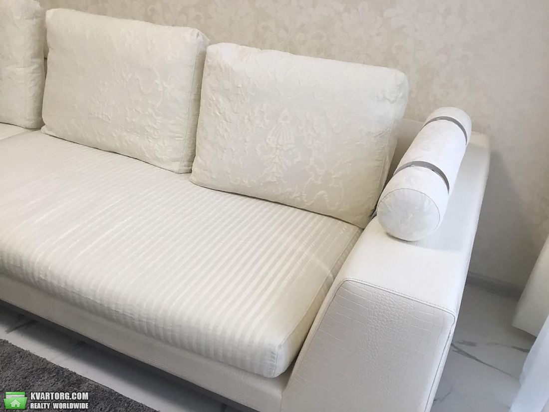 Rent out 3-room apartment. Киев,  Подвысоцкого — photo 3
