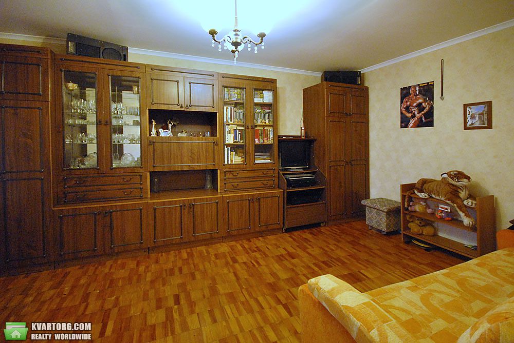 Sell 3-room apartment. Киев,  Декабристов — photo 8