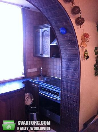Rent out 2-room apartment. Киев,  Николаева — photo 4